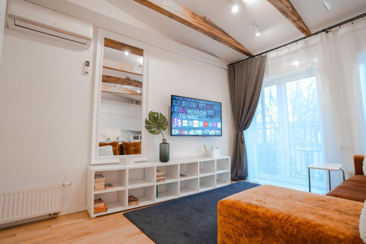 Alpetri Apartments Kaunas Kültér fotó