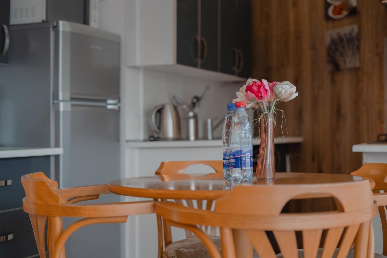 Alpetri Apartments Kaunas Kültér fotó